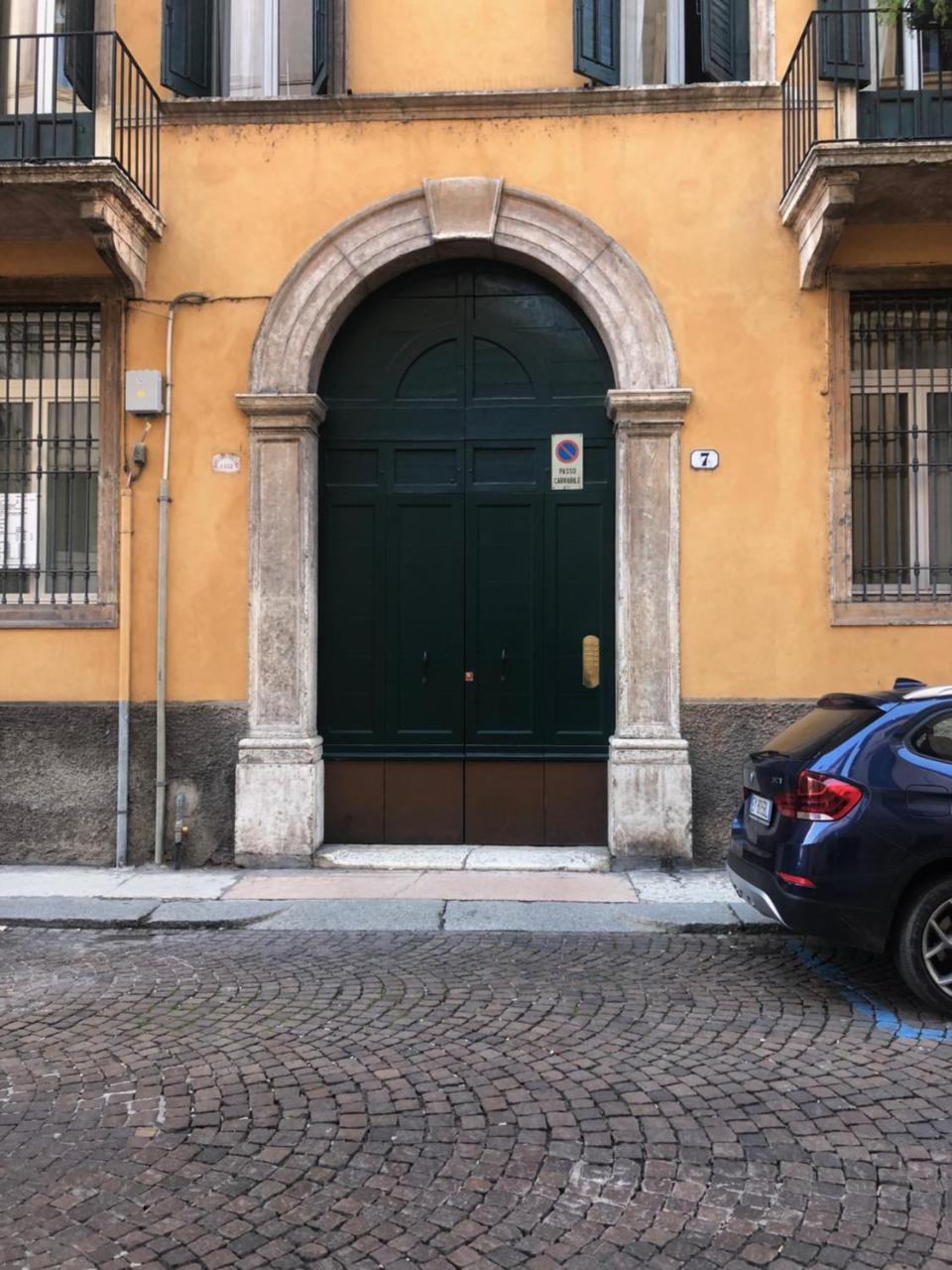 Duomo Apartment Werona Zewnętrze zdjęcie